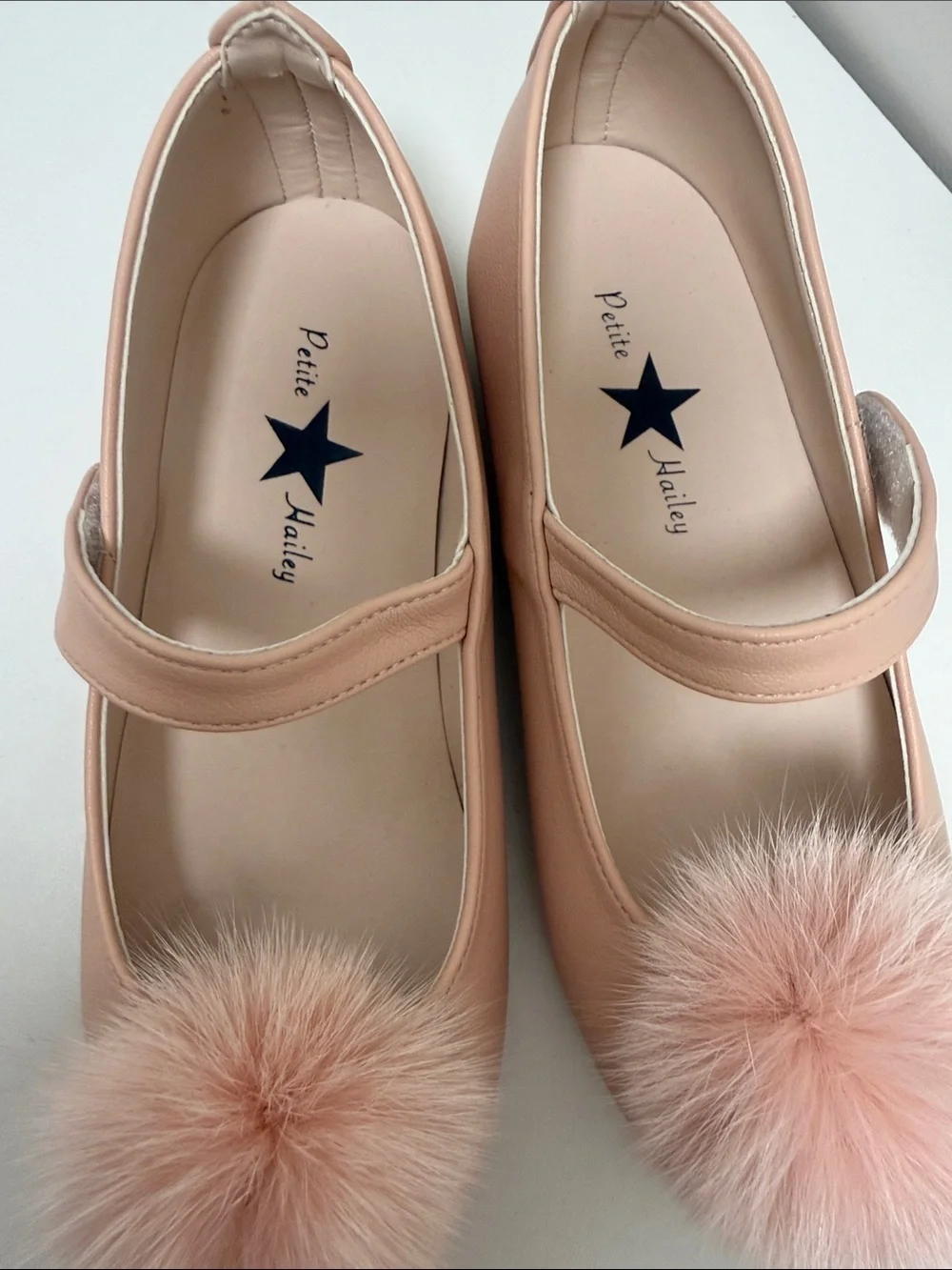 Petite Hailey Classic MaryJane Shoes with removable patches/pom poms sz 1